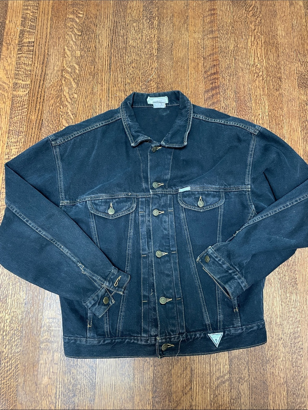 RARE Vintage 90s GUESS Heavyweight Black Denim Trucker Jacket Medium